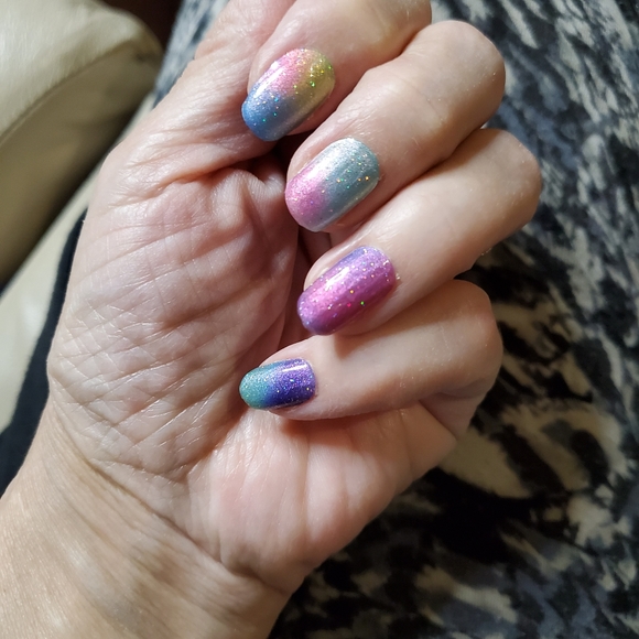 Dry Nail Polish Strips & Gel Wraps (No UV Light Required) - Picture 10 of 14